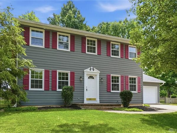 1160 Hyannis Drive, Beavercreek, OH 45434