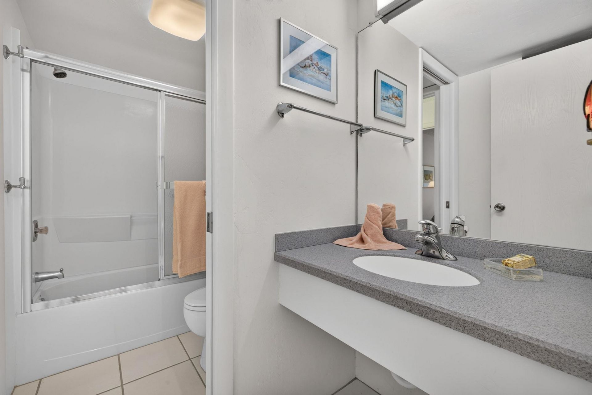 1250 Tennisplace Ct, Unit E-22, Sanibel, FL 33957 Photo