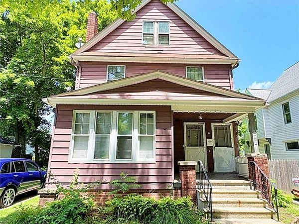 257 Wooster Street , Elyria, OH 44035