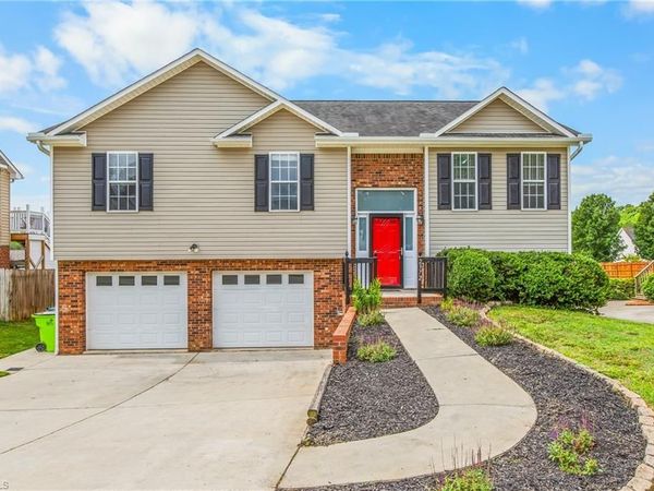 2372 Joshua Lane , Winston-Salem, NC 27127