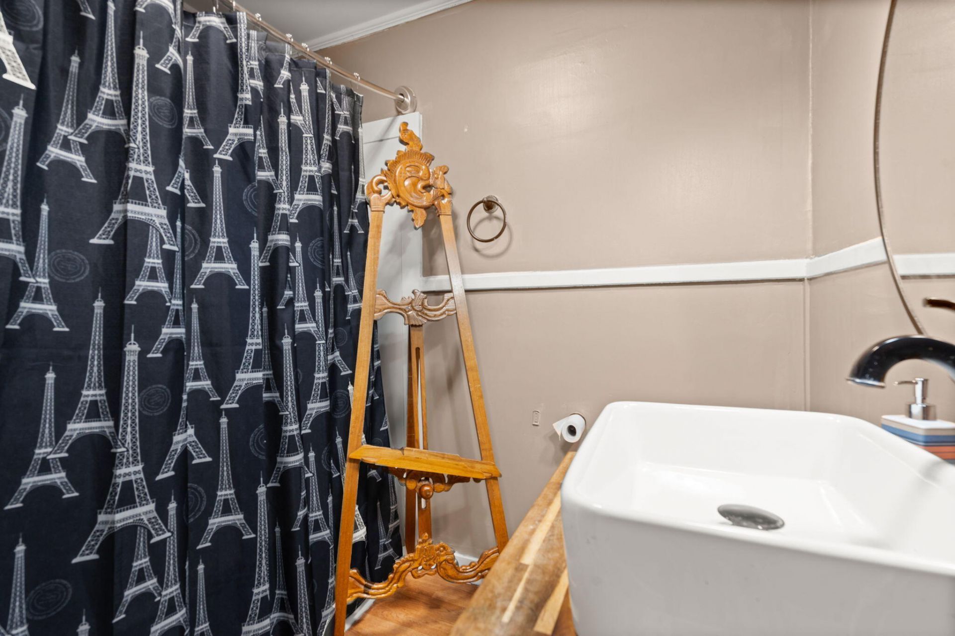 305 Forest Circle Photo 15