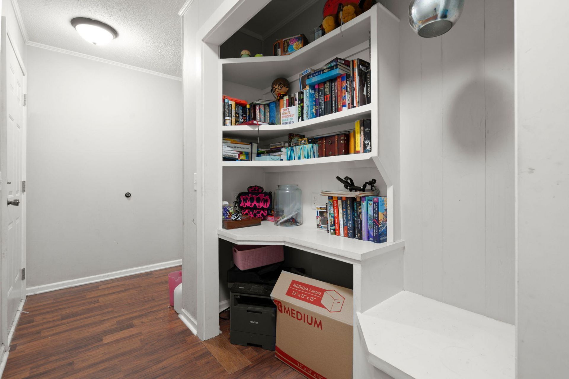 305 Forest Circle Photo 16