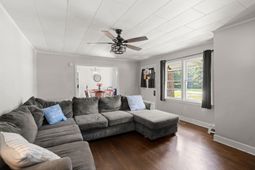 305 Forest Circle photo 4