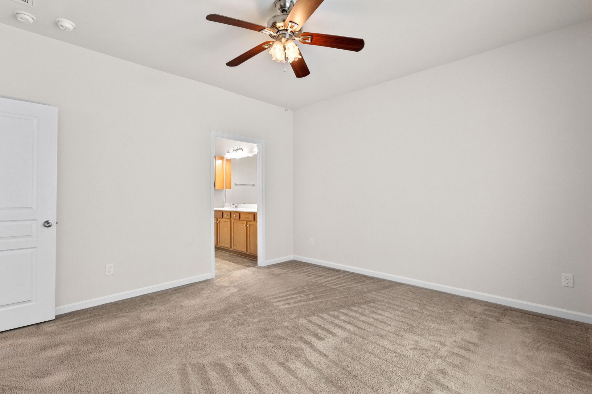 223 Waterfront Park Drive Photo 27