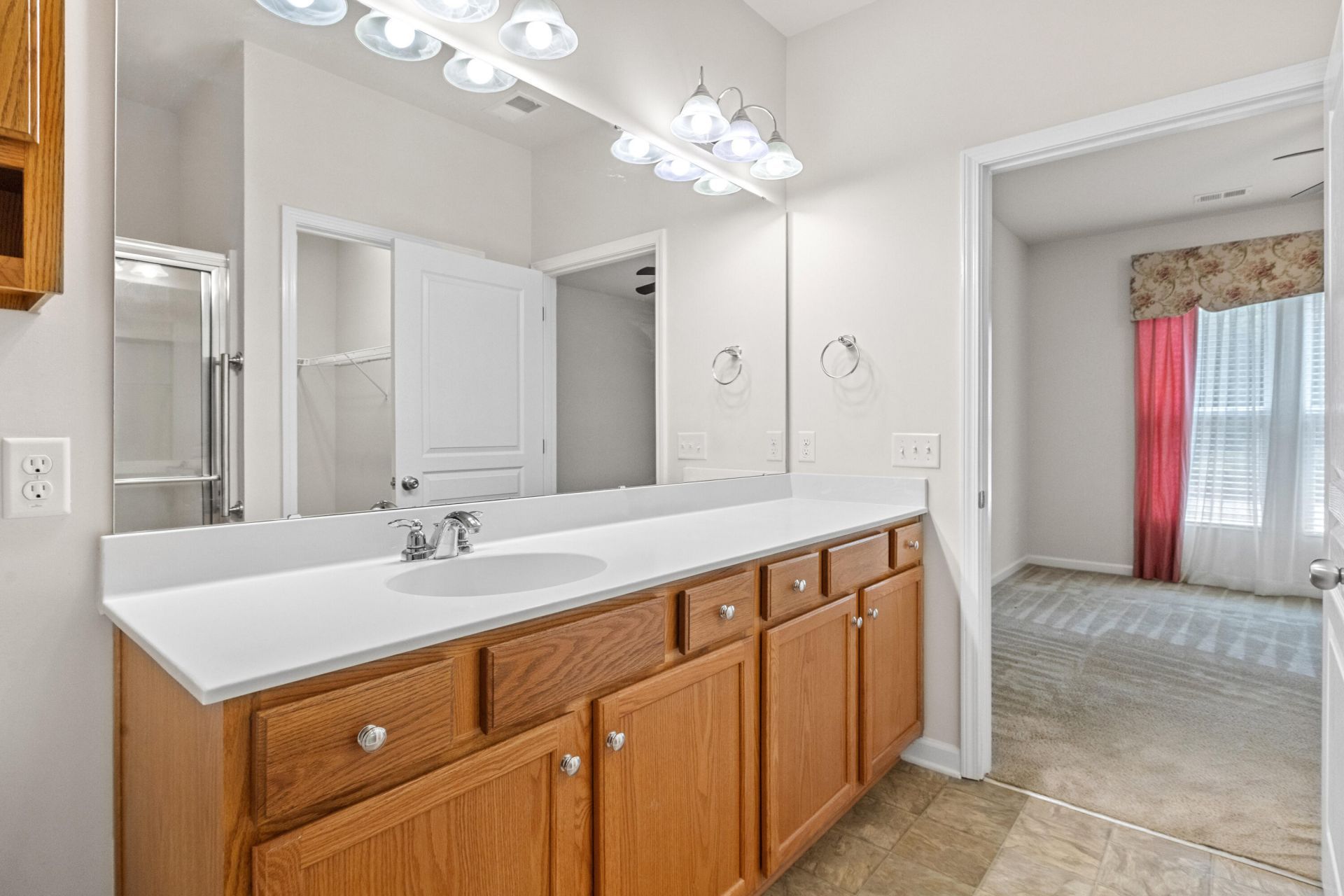 223 Waterfront Park Drive Photo 31