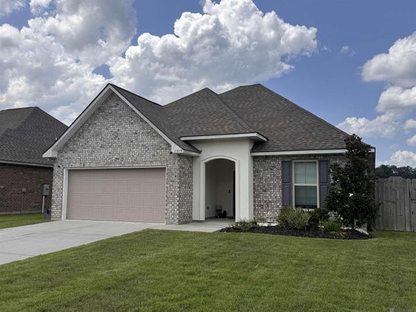 11579 Water View Ave, Denham Springs, LA 70726