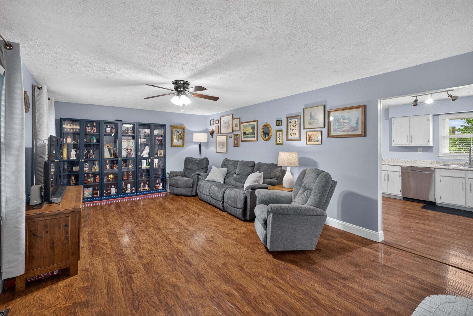 307 Sunset Drive, Lawrenceburg, KY 40342 Main Photo