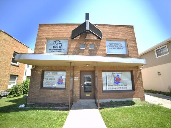 4232 N 76th STREET, Milwaukee, WI 53222