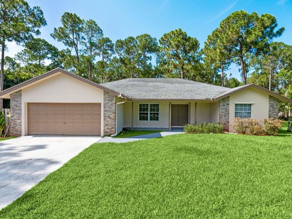 16628 Valencia Boulevard, The Acreage, FL 33470