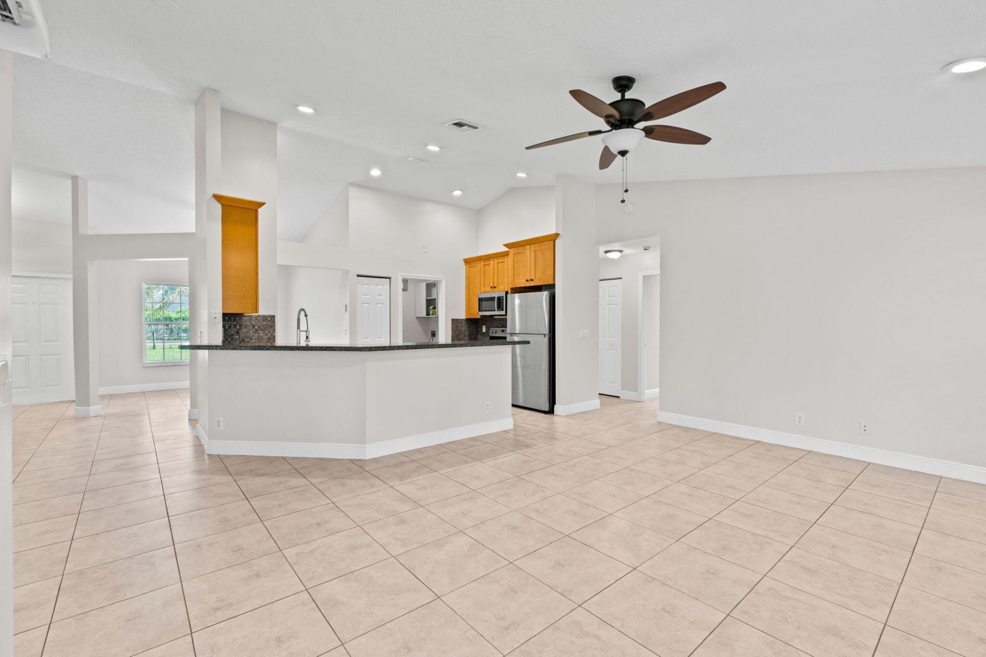 16628 Valencia Boulevard, The Acreage, FL 33470 Photo