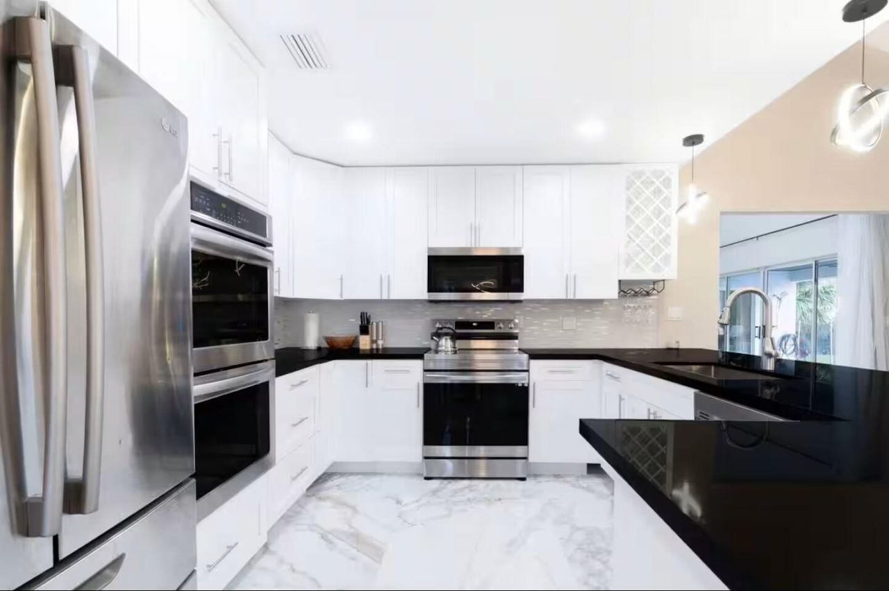 2060 Amesbury Circle, Wellington, FL 33414 Photo