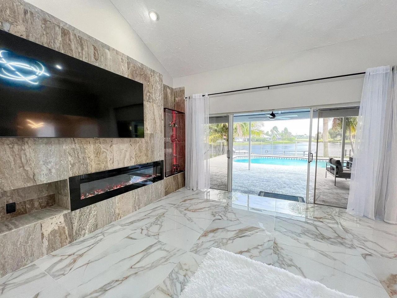 2060 Amesbury Circle, Wellington, FL 33414 Photo