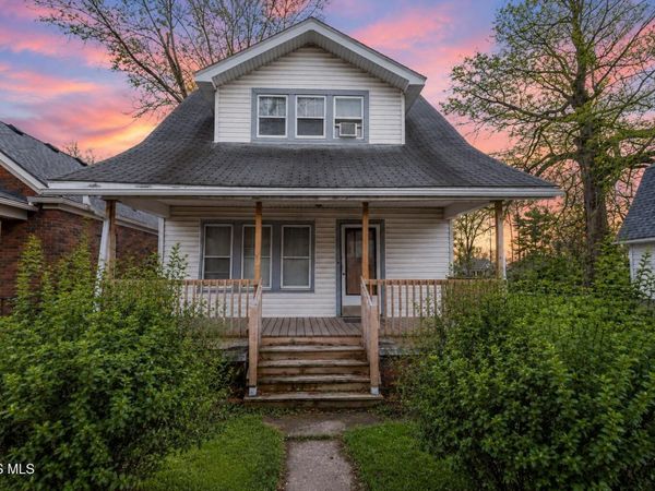 1805 Oakwood Avenue , Toledo, OH 43607
