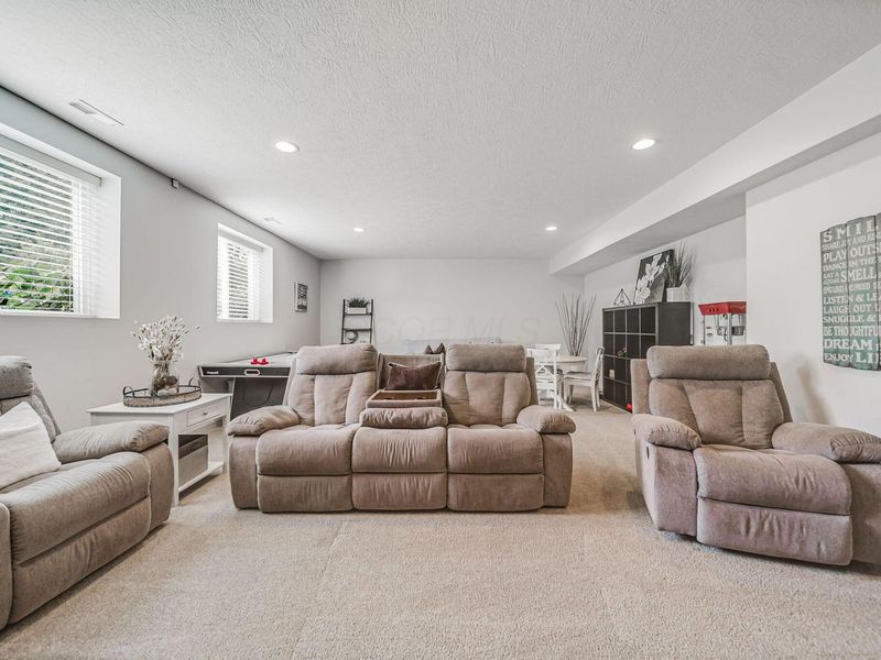 375 Kason's Way, Columbus, OH 43230 Photo 49