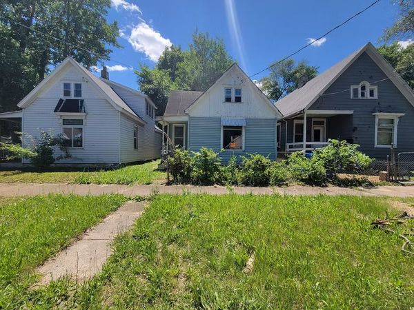 1524 W Widenham Street , Peoria, IL 61605
