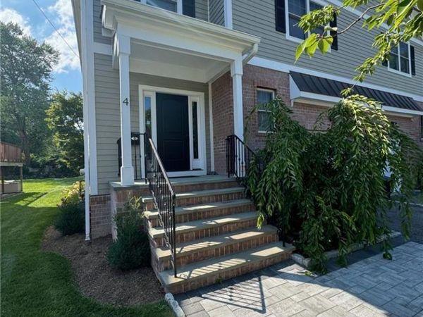 4 Rose Avenue , Harrison, NY 10528