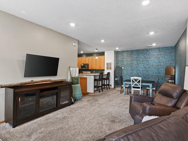 48 River Woods Drive W, Saint Paul Park, MN 55071