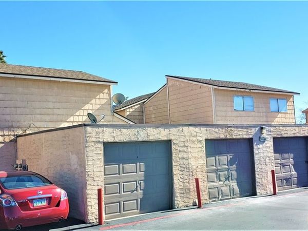 5136 Golden Lane , Unit D, Las Vegas, NV 89119