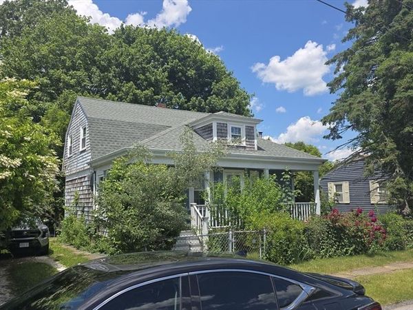 39 Frederick Street, New Bedford, MA 02744