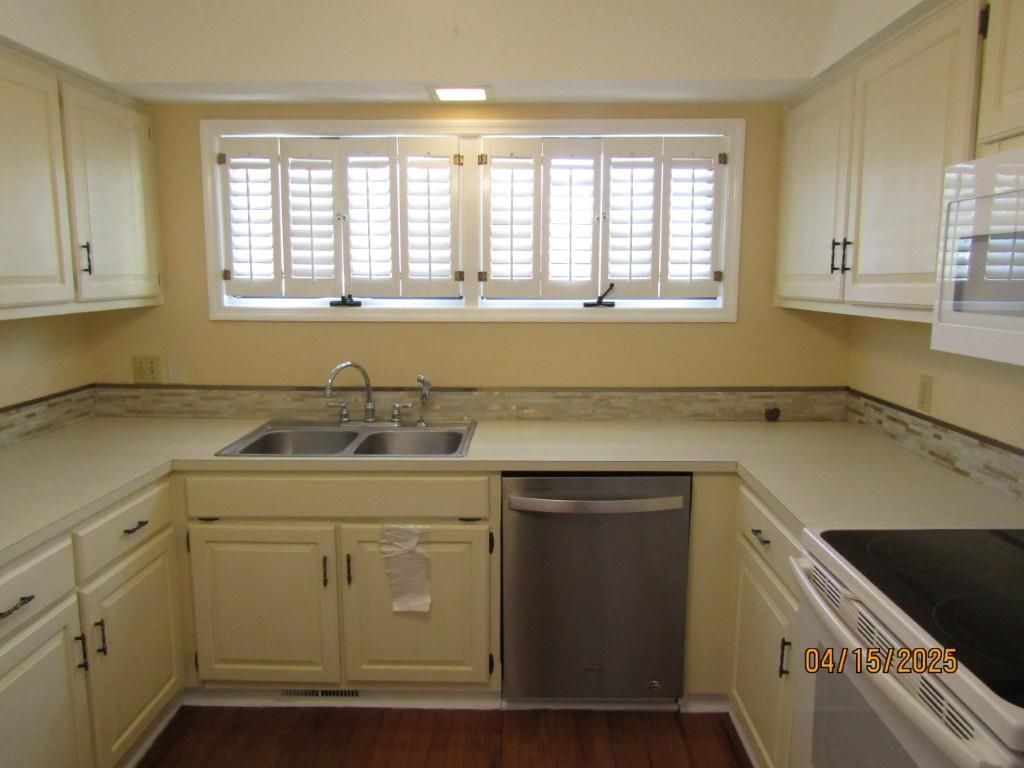603 Colony Dr.  Photo 4