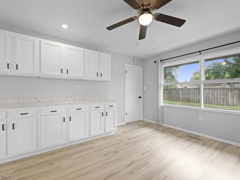 341 Girard Drive, Berea, OH 44017 Photo 14