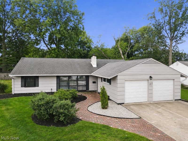341 Girard Drive, Berea, OH 44017 Photo 3