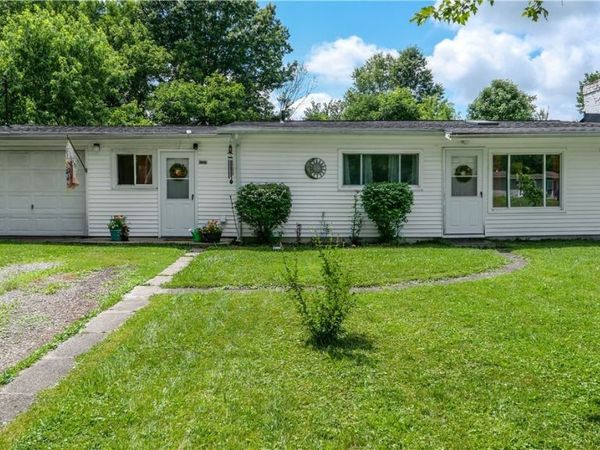 12378 Eaton Boulevard , Grafton, OH 44044