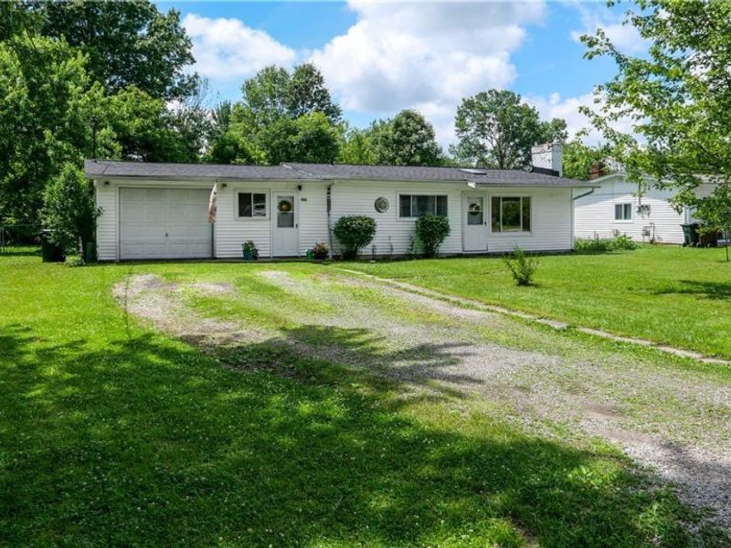 12378 Eaton Boulevard, Grafton, OH 44044 Photo 2