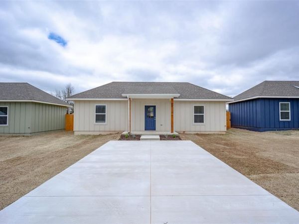 205 S 11th Street, Perry, OK 73077