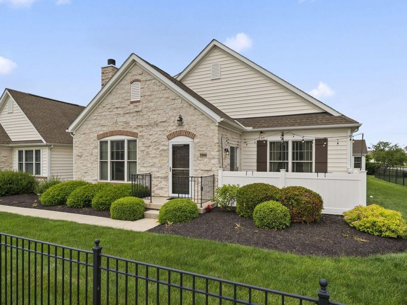 5900 Montana Creek Drive, Unit 20, Dublin, OH 43016 Photo 1