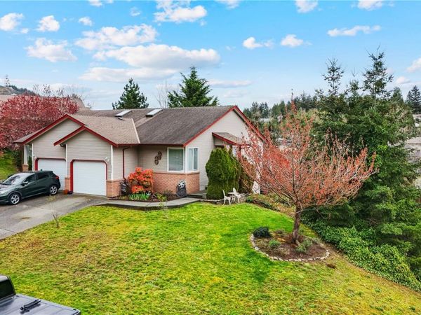4895 Fairbrook Cres , Nanaimo, BC V9T 6L6