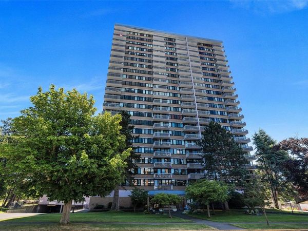 647 Michigan St , Unit #809, Victoria, BC V8V 1S9