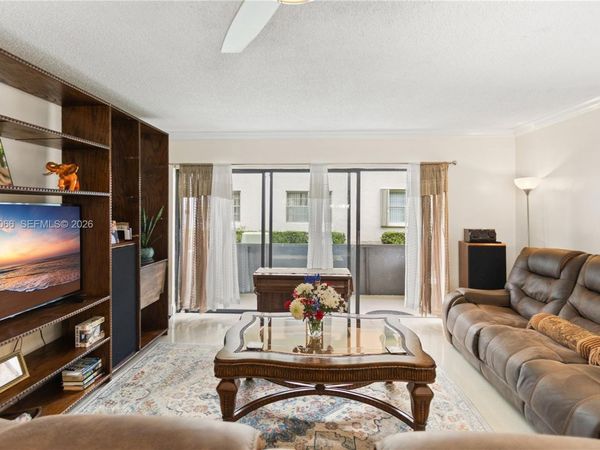 204 E Laurel Dr, Unit 1204, Margate, FL 33334