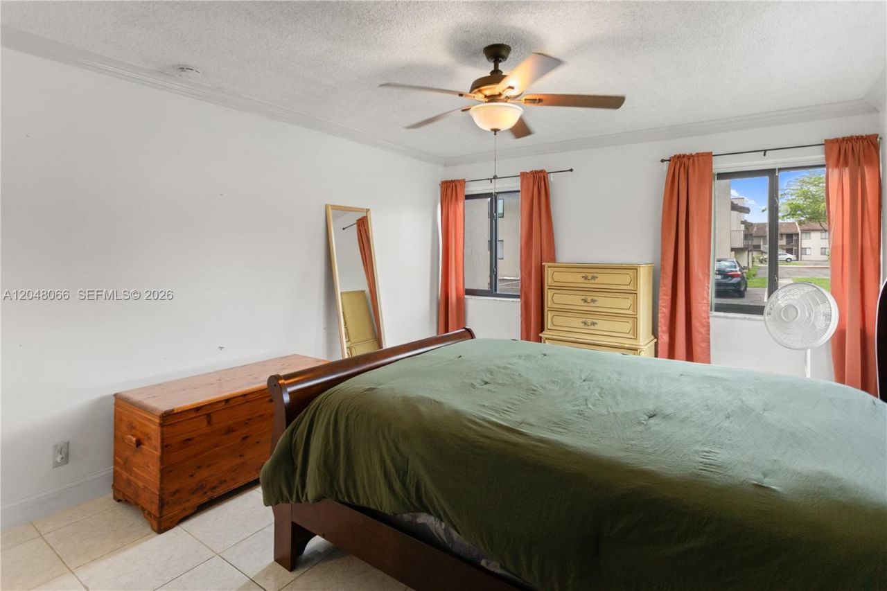 204 E Laurel Dr, Unit 1204, Margate, FL 33326 Photo