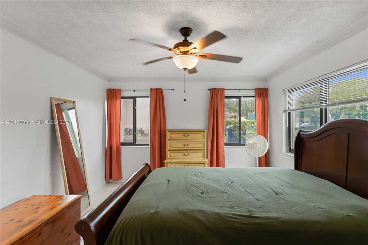 204 E Laurel Dr, Unit 1204, Margate, FL 33326 Photo
