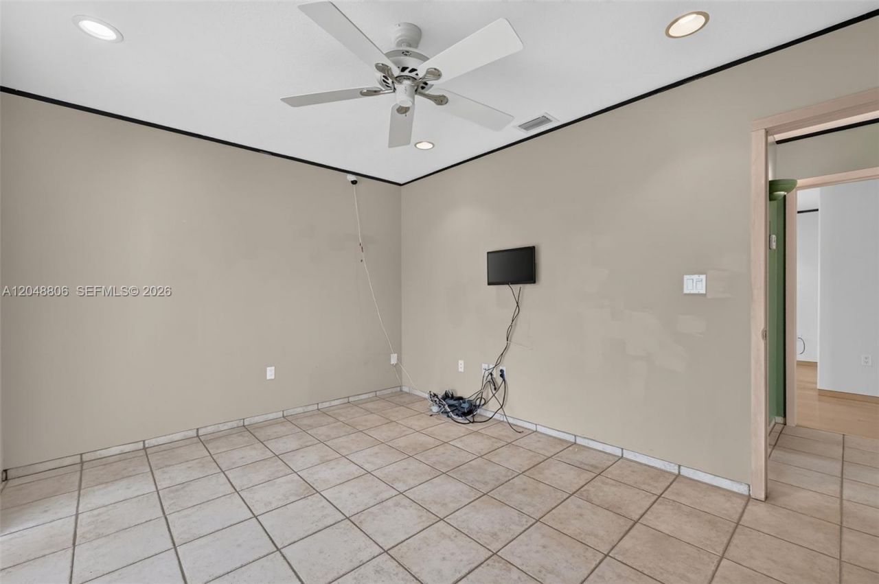 16430 SW 107th Ct, Miami, FL 33157 Photo