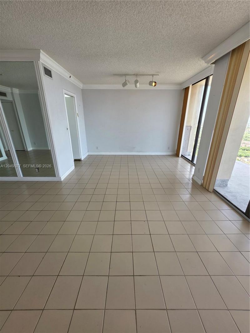 19355 Turnberry Way, Unit 25C, Aventura, FL 33180 Photo