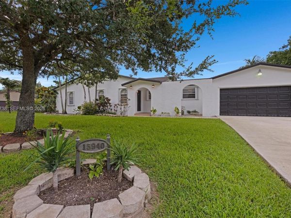 15940 SW 283rd St , Homestead, FL 33033