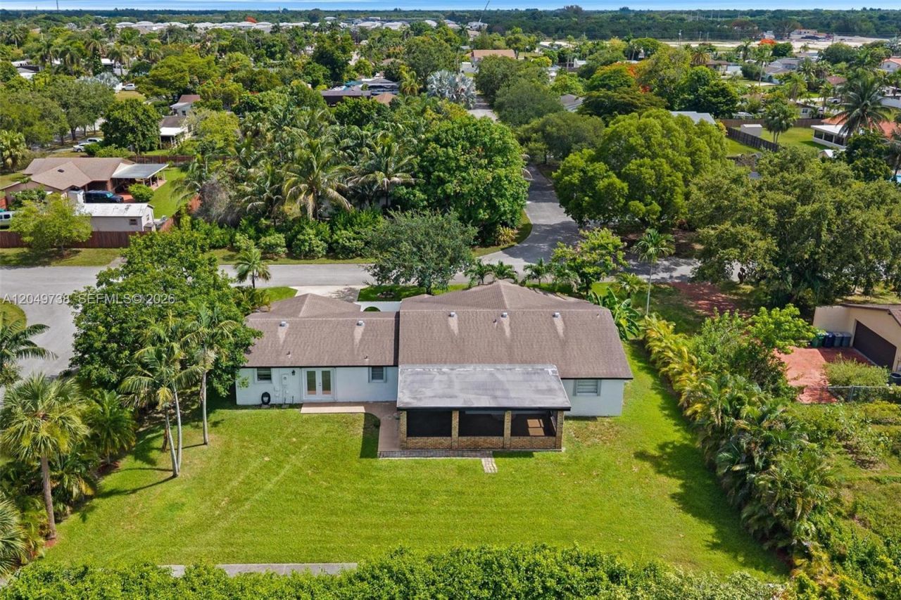 15940 SW 283rd St, Homestead, FL 33033 Photo