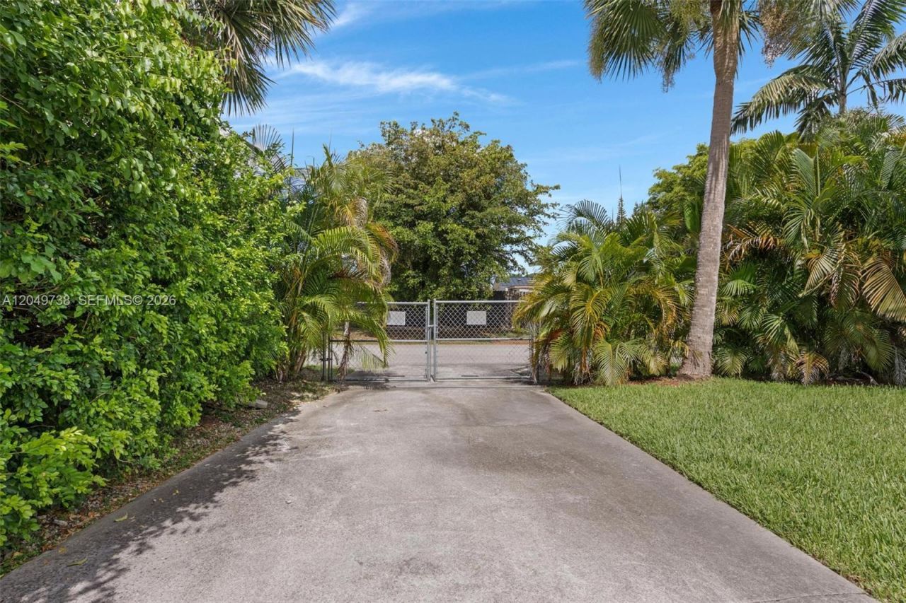15940 SW 283rd St, Homestead, FL 33033 Photo