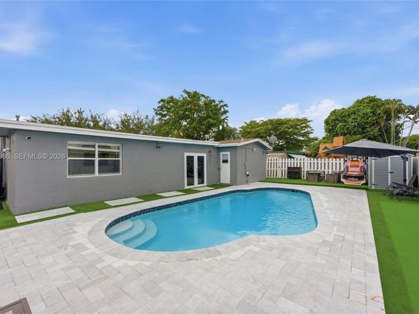 9771 NW 24th Pl , Sunrise, FL 33322