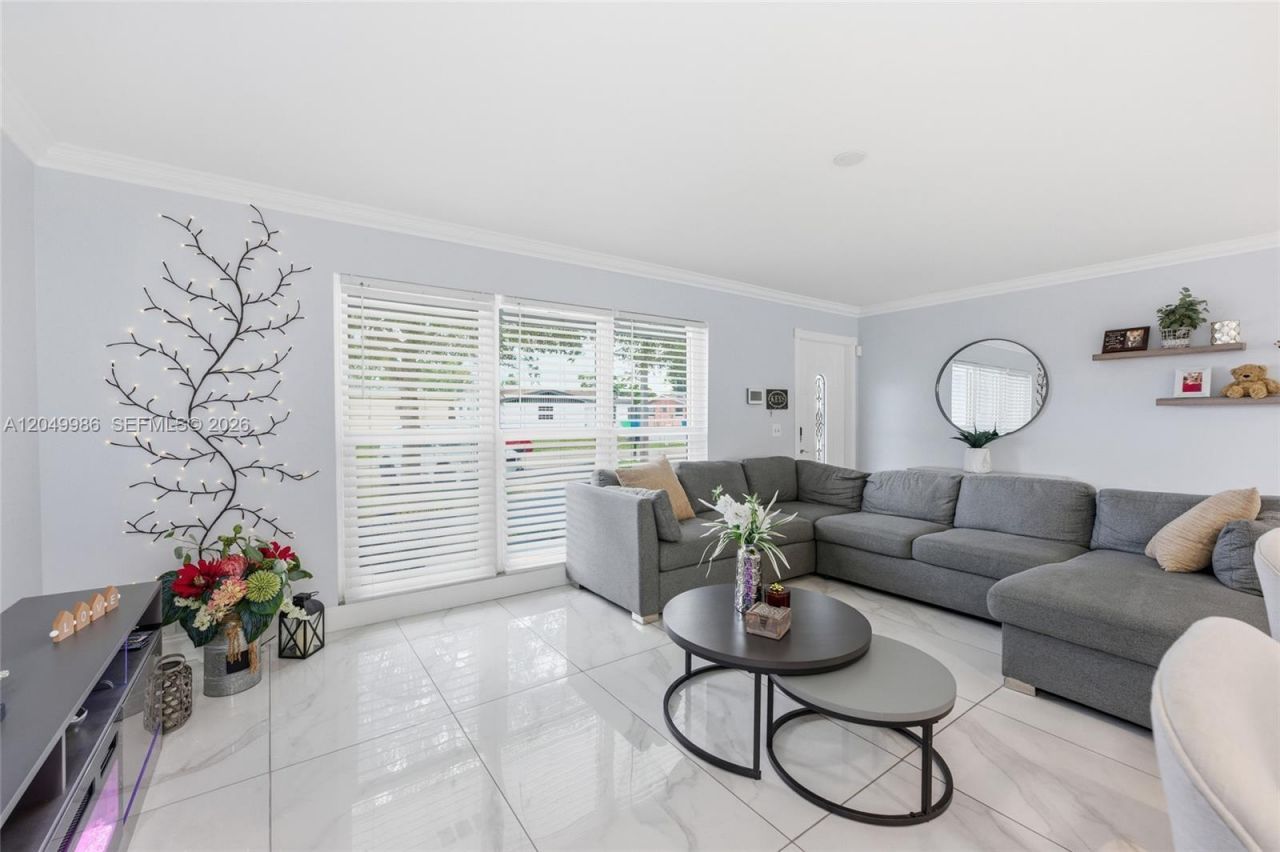 9771 NW 24th Pl, Sunrise, FL 33322 Photo