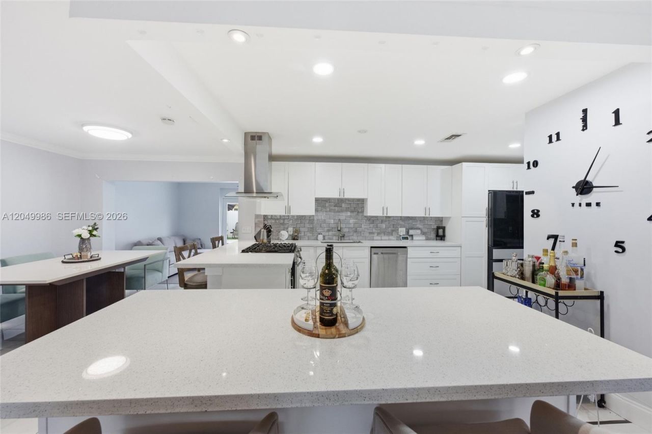 9771 NW 24th Pl , Sunrise, FL 33322 Photo