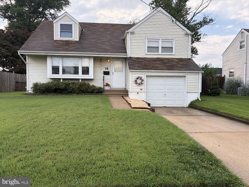 16 Wickom Avenue, Hamilton, NJ 08690 Main Photo