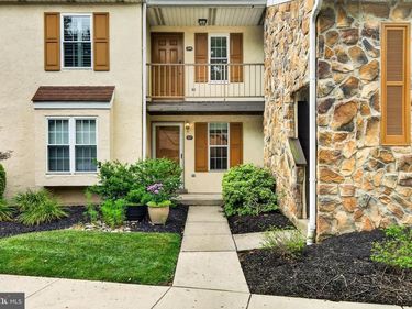 267 VALLEY STREAM LANE, CHESTERBROOK, PA 19087