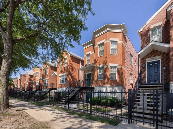 1463 N Larrabee Street , Unit A, Chicago, IL 60610