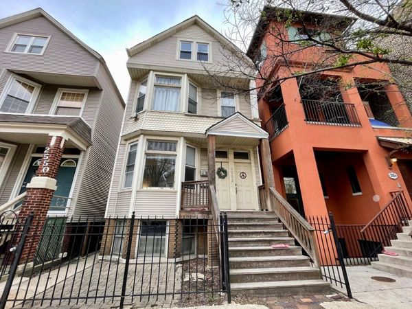2552 N Southport Avenue, Unit 2R, Chicago, IL 60614