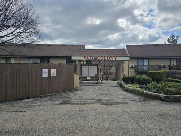 58 Vail Colony , Unit 7, Fox Lake, IL 60020