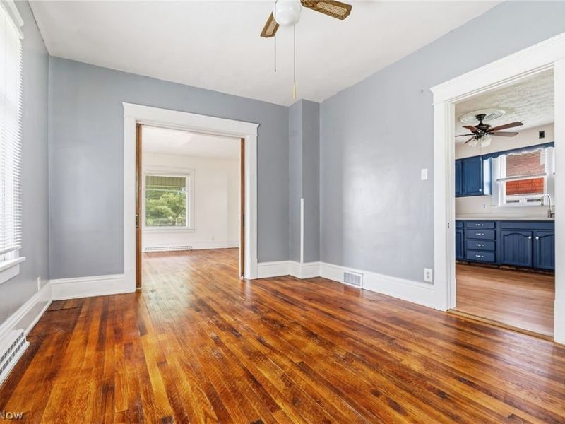 330 W Market Street, Alliance, OH 44601 Photo 10