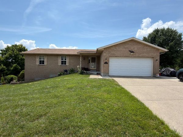 421 Loren Lane, Fairfield, OH 45011